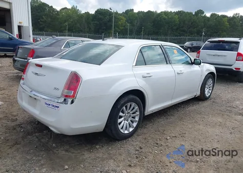 2012 Chrysler 300 from USA, damaged, VIN 2C3CCAAG8CH180712